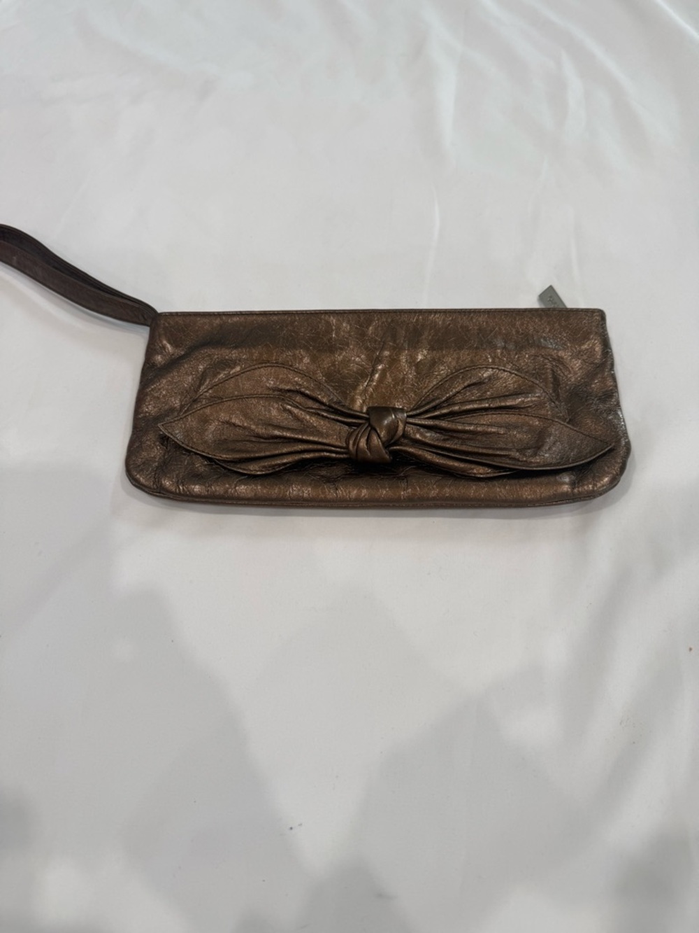 Hobo Bronze Leather Clutch/ Wallet/ Wristlet Bow Accent. Card Slot Zip Clourse
